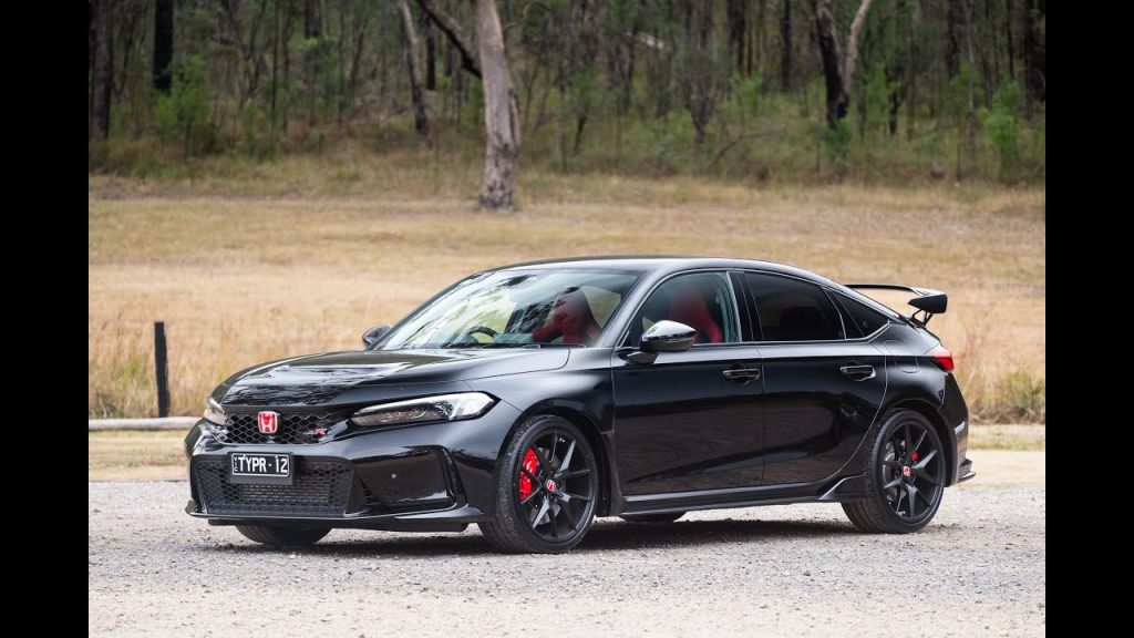 Honda Civic Type R Review: A Throwback That Refuses to Apologise