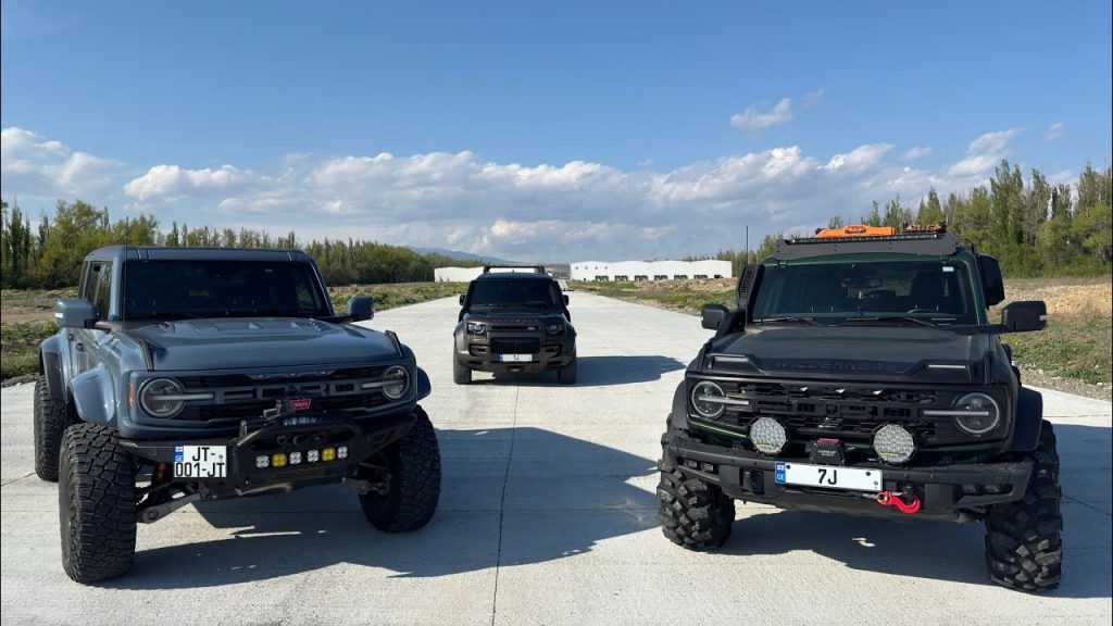 Ford Bronco Raptor Review: A Throwback That Refuses to Apologise